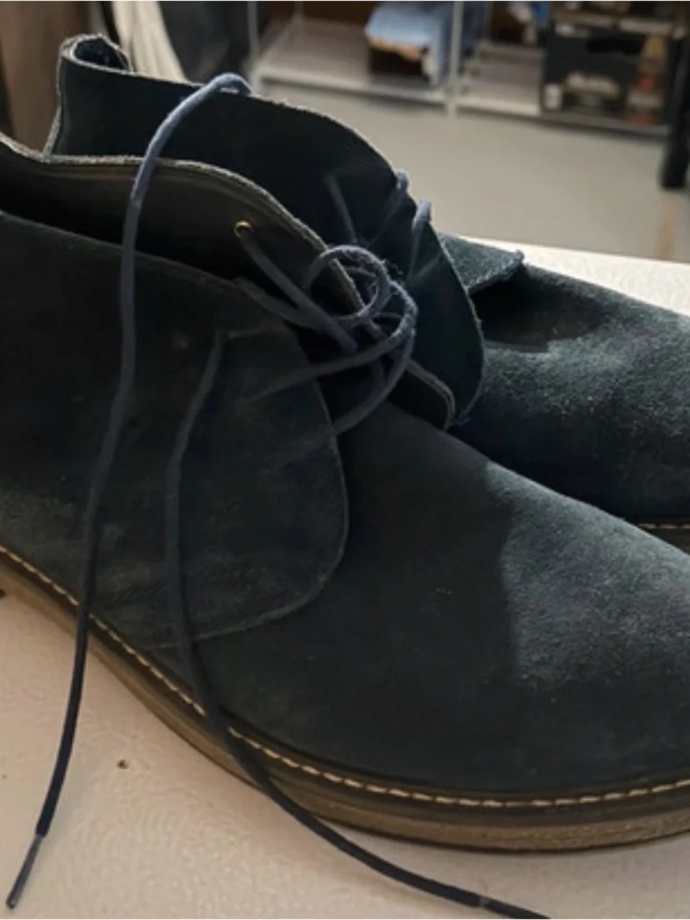 Men's Suede Chukka Boots in Dark Blue
